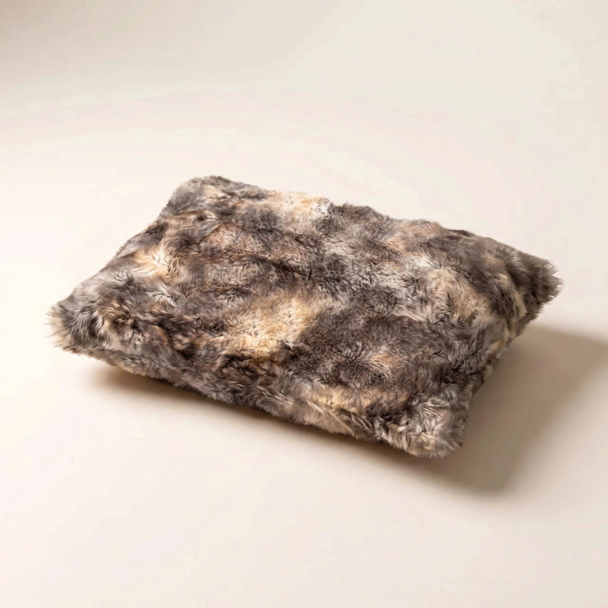 Pillow Églantine